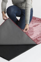 Load image into Gallery viewer, Victoria Garnet Rug
