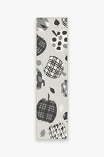 Load image into Gallery viewer, Pumpkin Black & White Rug