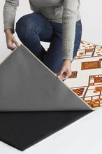 Load image into Gallery viewer, Farah Autumn Rug
