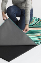 Load image into Gallery viewer, Agate Turquoise Rug
