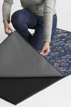 Load image into Gallery viewer, Ayana Sapphire Rug
