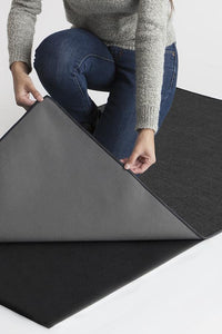 Heathered Solid Charcoal Rug