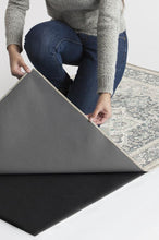 Load image into Gallery viewer, Hendesi Heriz Abalone Rug
