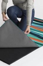 Load image into Gallery viewer, Meridian Turquoise Rug
