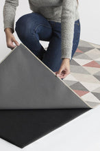 Load image into Gallery viewer, Tessera Vintage Red Rug
